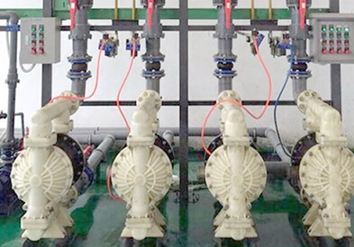 Pompe à membrane pour l'industrie chimique
